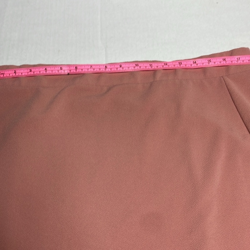 Elegant Pink Women's Skirt 3x - Picture 3 of 7